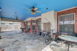 6626 Sunrise Valley Ln, Houston, TX 77083 - Photo 17