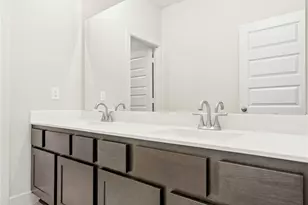 2019 Lobo Ct, Montgomery, TX 77316 - Photo 17
