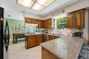 9314 Vickijohn Dr, Houston, TX 77031 - Photo 5