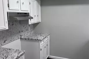 503 Park Ln, Cleveland, TX 77327 - Photo 5