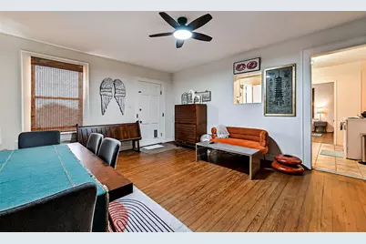 1915 44th Street #UP, Galveston, TX 77550 - Photo 5