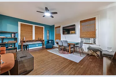 1915 44th Street #UP, Galveston, TX 77550 - Photo 3