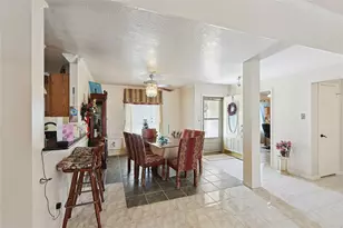 1818 Kemah Oaks Dr, Kemah, TX 77565 - Photo 5