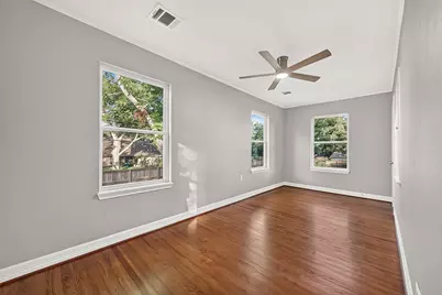 723 N Meyer Street, Sealy, TX 77474 - Photo 47
