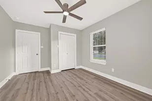 723 N Meyer St, Sealy, TX 77474 - Photo 31