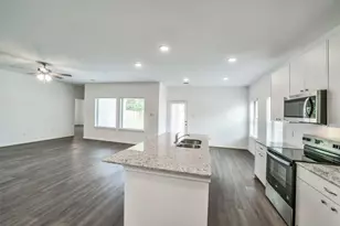 11611 Moltere Dr, Houston, TX 77065 - Photo 9