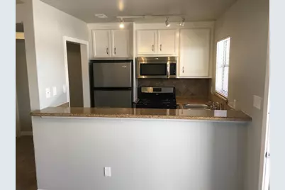 2801 Carrolton #5, Houston, TX 77023 - Photo 3