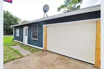 2460 W Shane Street #2, Alvin, TX 77511 - Photo 1