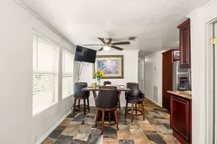 4415 W Bayshore Dr, Bacliff, TX 77518 - Photo 9