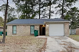 1321 N 7th St, Conroe, TX 77301 - Photo 1