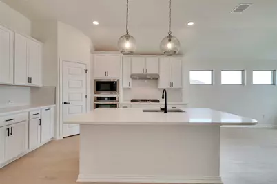 3005 Coral Rae Court, League City, TX 77573 - Photo 3