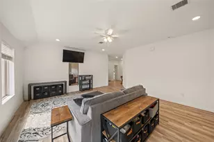 2020 Hyde Acres St, League City, TX 77573 - Photo 13