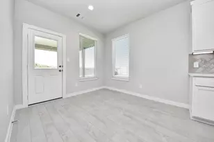 18615 Serapis St, Fresno, TX 77545 - Photo 13