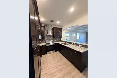 2005 Pasadena Boulevard, Pasadena, TX 77502 - Photo 9