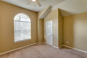 18 Orchard Dale Cir, The Woodlands, TX 77382 - Photo 17