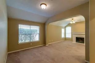 18 Orchard Dale Cir, The Woodlands, TX 77382 - Photo 7