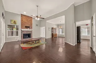 818 Maple Branch Ln, Pearland, TX 77584 - Photo 5