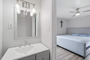 5150 Stardust Dr, Beaumont, TX 77706 - Photo 25