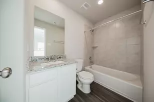 2513 Hawks Eye Dr, Conroe, TX 77301 - Photo 13