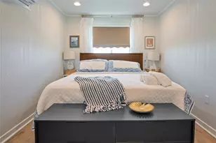 100 N Mae Cir, Crystal Beach, TX 77650 - Photo 13