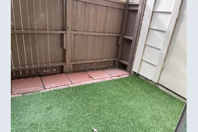 2626 Holly Hall Street #409, Houston, TX 77054 - Photo 9