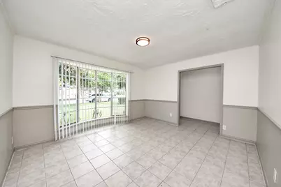 11523 Plumbrook Drive, Houston, TX 77099 - Photo 11