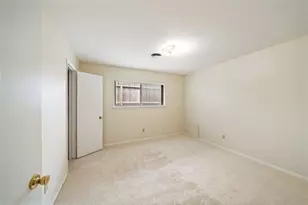 5002 Leafy Hollow Ct, Houston, TX 77018 - Photo 33