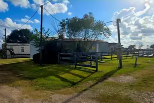 12025 McFarlane Rd, Beasley, TX 77417 - Photo 5