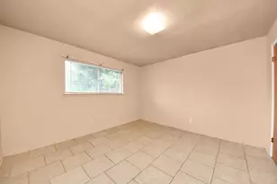 9126 Willow Meadow Dr, Houston, TX 77031 - Photo 7