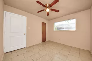 9126 Willow Meadow Dr, Houston, TX 77031 - Photo 17