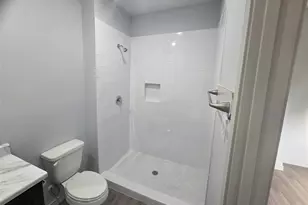 9918 Dipping Woods St, Houston, TX 77076 - Photo 9