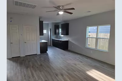 9918 Dipping Woods Street, Houston, TX 77076 - Photo 5
