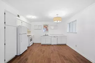 1529 Wirt Rd, Houston, TX 77055 - Photo 13