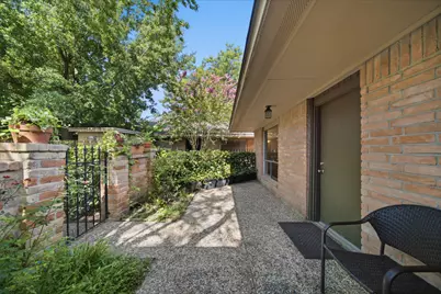 1529 Wirt Road #60, Houston, TX 77055 - Photo 3
