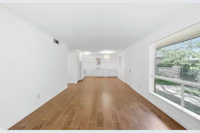 1529 Wirt Road #60, Houston, TX 77055 - Photo 11