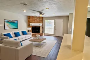 415 Sevenhampton Ln, Houston, TX 77015 - Photo 7