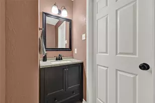 617 Canyon Springs Dr, La Porte, TX 77571 - Photo 13