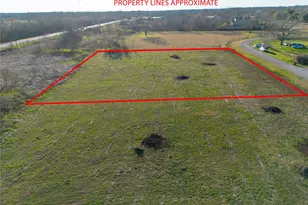 219 Pony Ln, Simonton, TX 77485 - Photo 1