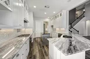 21623 Country Club Green Dr, Tomball, TX 77375 - Photo 11