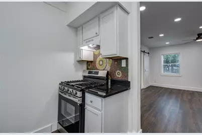 7530 Park Place Boulevard, Houston, TX 77087 - Photo 21