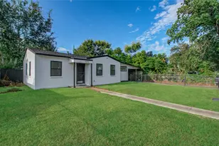 7530 Park Pl Blvd, Houston, TX 77087 - Photo 1