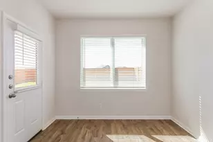 405 Sunny Highlands Dr, Katy, TX 77493 - Photo 5