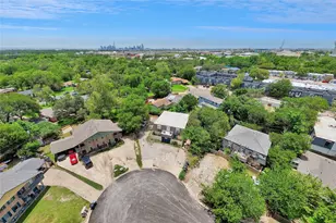 5002 Blue Spruce Cir, Austin, TX 78723 - Photo 17