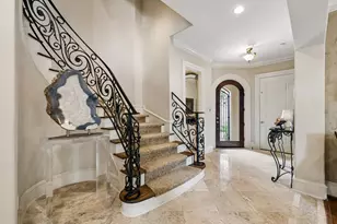 3016 Mid Ln, Houston, TX 77027 - Photo 3