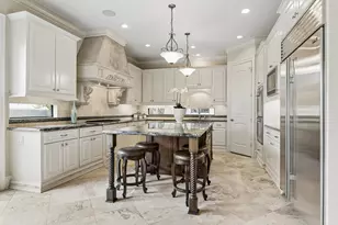 3016 Mid Ln, Houston, TX 77027 - Photo 15