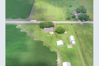 2606 Long Lane, Wallis, TX 77485 - Photo 19