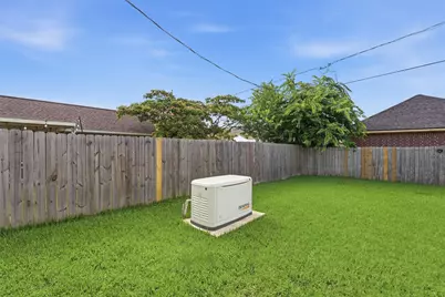 11037 Bois D Arc Street, La Porte, TX 77571 - Photo 23