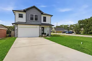 11037 Bois D Arc St, La Porte, TX 77571 - Photo 3