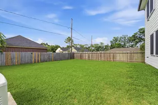 11037 Bois D Arc St, La Porte, TX 77571 - Photo 25