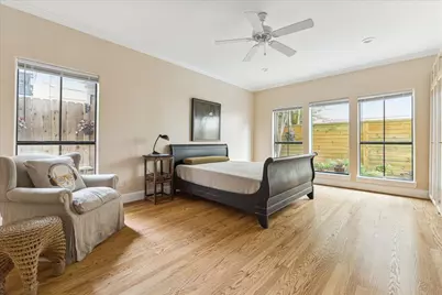 3515 Yupon Street, Houston, TX 77006 - Photo 25